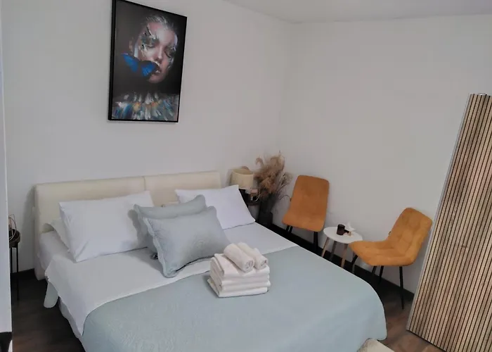 Apartment Buzolic 3 Hvar Town