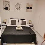 Appartement Buzolic 3 *