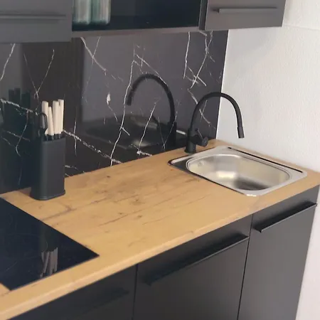 Апартаменты Buzolic 3 Хвар