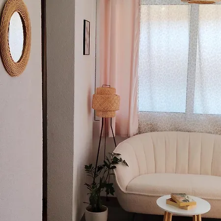 Buzolic 3 * Hvar Town