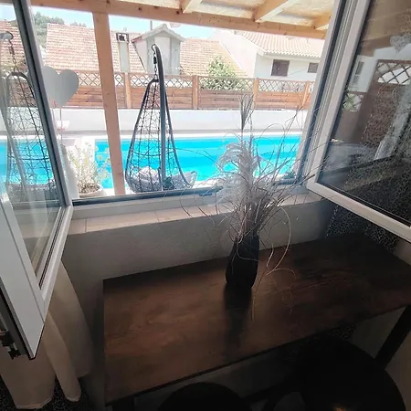 Buzolić 3 Hvar Town