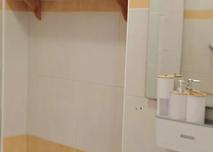 Buzolic 3 フヴァル