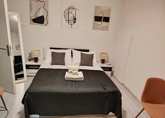 アパート Buzolic 3 *